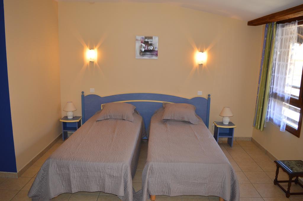 Côté Midi Chambre d'hôte Chaneins Esterno foto