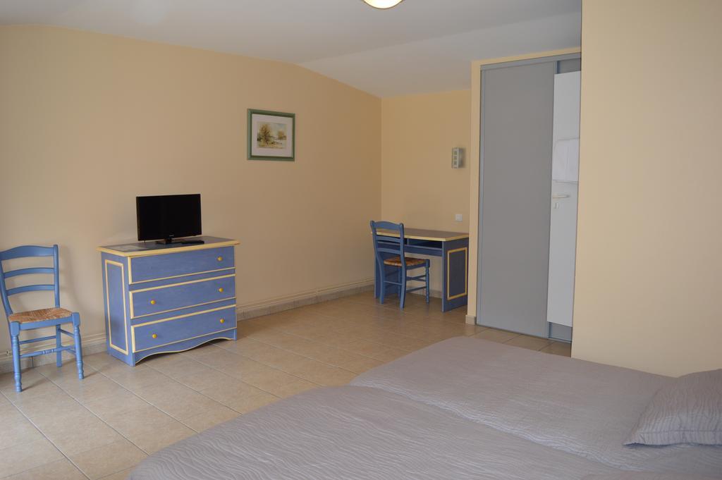 Côté Midi Chambre d'hôte Chaneins Esterno foto